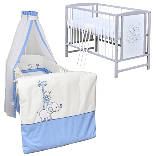 Baby Delux Babybett Komplett Set Kinderbett Mia 120x60 weiß grau Matratze Bettwäsche Set mehrteilig (Zirkus blau) von Generisch