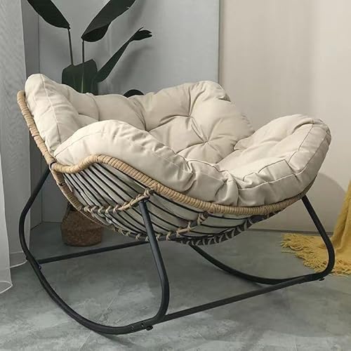 Bequemer Rattan-Geflecht-Lounge-Schaukelstuhl mit gepolstertem Kissen für Innen- und Außenentspannung im Wohnzimmer oder Veranda Bequemer Rattan-Geflecht-Lounge-Schaukelstuhl mit gepolstertem Kissen für Innen- und Außenentspannung im Wohnzimmer oder Veranda von Generisch