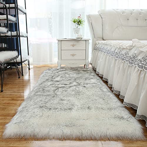 Flauschiger Kunstfell-Teppich für Wohnzimmer, 60 x 60 cm, superweicher Schaffell-Teppich, zotteliger seidiger Plüschteppich, Wollimitat, Schaffell-Imitat, Schlafzimmerteppiche, rechteckige Bodenmatte Flauschiger Kunstfell-Teppich für Wohnzimmer, 60 x 60 cm, superweicher Schaffell-Teppich, zotteliger seidiger Plüschteppich, Wollimitat, Schaffell-Imitat, Schlafzimmerteppiche, rechteckige Bodenmatte von Generisch