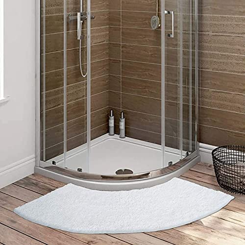 Gebogene Badematte, 45 x 100 cm, weicher, rutschfester Mikrofaser-Duschvorleger, weißer Hochflor für runde Duschen, super saugfähig und maschinenwaschbar, Badezimmermatte von Generisch