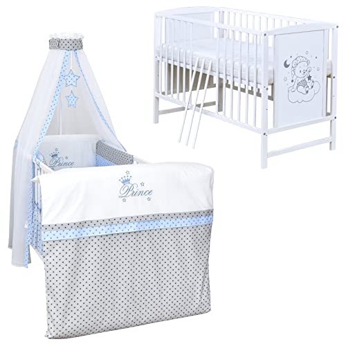 Generisch Baby Delux Babybett Komplett Set Kinderbett Mia weiß 120x60 Traumbär Bettset mit Stickerei Matratze (Prince Grey Stars) von Generisch