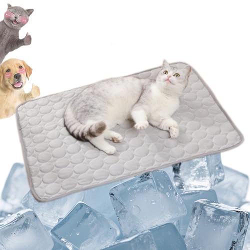 Generisch Furry Basics Dog Cooling Mat, Furrybasics Coolingmat, Summer Indoor Pet Cool Pad with Thickened Anti-Scratch Design, Washable Self-Cooling Ice Silk Mat for Dogs Cats (Grey,Small) von Generisch