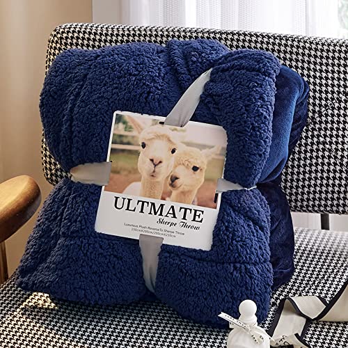 Kuscheldecke Luxus Doppelschicht Sherpa Decke Weiche Sofadecke Einfarbig Dunkelblau Flanell Freizeitdecke Flauschig Dick Kinder Wohndecke Warm Fleecedecke Sofaüberwurf für Reisen Camping 100x120cm Kuscheldecke Luxus Doppelschicht Sherpa Decke Weiche Sofadecke Einfarbig Dunkelblau Flanell Freizeitdecke Flauschig Dick Kinder Wohndecke Warm Fleecedecke Sofaüberwurf für Reisen Camping 100x120cm von Generisch