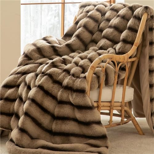 Überwurfdecke aus Kaninchenfell, weiche, warme, flauschige Winterdecke für gemütlichen Komfort auf Bett und Sofa Überwurfdecke aus Kaninchenfell, weiche, warme, flauschige Winterdecke für gemütlichen Komfort auf Bett und Sofa von Generisch