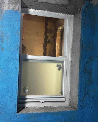 Verschiebbarer, mattierter, vertikaler Aluminiumrahmen – bündige Montage für kleine Scheunen und Schuppen mit gehärtetem Glas und Bildschirm von Generisch