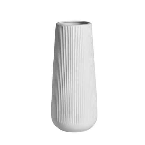 AVENDO Weiße Keramik Vase – Moderne Designvase In Edlem Matt Weiß, Geriffelte Vase Für Wohnzimmer Deko, Blumenvase 20cm, Deko Aesthetic (konisch) von Generisch