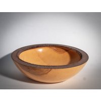 Einzigartige Gedreht Und Geschnitzt Undercut Holz Schale Handgemachte Natürliche Home Decor Obst Candy Cookie 0409G von Genewoodconcepts