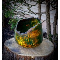 Einzigartige Holz Gedrechselte Und Geschnitzte Naturkante Farbige Ahorn Fußschale Vase Hoch Gemaserte 1971C Einzigartige Holz Gedrechselte Und Geschnitzte Naturkante Farbige Ahorn Fußschale Vase Hoch Gemaserte 1971C von Genewoodconcepts