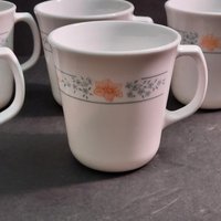 Vintage Corelle Von Corning Tee-Kaffee-Tassen, "'apricot Grove'' Blau Und Pfirsich Blumen 4Er Set, 90Er Jahre Küchengeschirr, Made in Usa von GentlyLovedCA