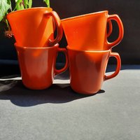 Vintage Corning Ware, Pyrex 1410 Tassen, Orange/Zimt. Tassen. Feiertage Geschenkideen von GentlyLovedCA