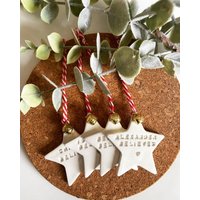 Handgemachte Personalisierte Glaubt Ton Stern Hängen Weihnachtsdekoration Geschenkanhänger Handgemachte Personalisierte Glaubt Ton Stern Hängen Weihnachtsdekoration Geschenkanhänger von GeorgethebearCrafts