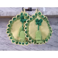 2 Kleine, Bunte Topflappen - Spültücher Ein Paar Gehäkelte Handarbeit 2 Kleine, Bunte Topflappen - Spültücher Ein Paar Gehäkelte Handarbeit von Gernewieder
