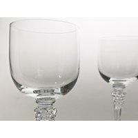 2 Wunderschöne Weingläser Aus Pressglas/1960Er Jahre Wassergläser Trinkgläser von Gernewieder
