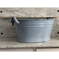 Alte Waschwanne in Hellblau/Emaillierte Wanne Zum Bepflanzen Hellblaue Emaille Pflanztopf Blaugrau Vintage Emaillewanne 25 Liter von Gernewieder