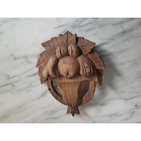 Altes Ornament/Antikes Zierstück Aus Holz Applikationen Für Möbel Handgeschnitzter Möbelbeschlag Holzverzierung Jugendstil von Gernewieder