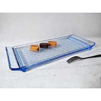 Blaue Servierplatte/Kristallteller Glasteller Stollenplatte Mid Century Blaue Servierplatte/Kristallteller Glasteller Stollenplatte Mid Century von Gernewieder
