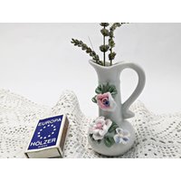 Kleine Kitschige Vase Mit Röschen/Porzellan Shabby Chic Solifleur 10, 5cm von Gernewieder