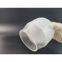 Kleiner, Weißer Lampenschirm Mid Century/1960Er Jahre Vintage Ersatzschirm Für Kaskadenlampen, Hängelampen Kleiner, Weißer Lampenschirm Mid Century/1960Er Jahre Vintage Ersatzschirm Für Kaskadenlampen, Hängelampen von Gernewieder