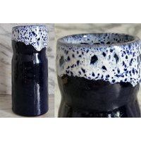 Vase Aus Keramik in Blau/Kobaltblau Und Weiße Laufglasur 1970Er Jahre von Gernewieder