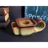 Vintage Kerzenhalter Aus Keramik Art Déco/Kleiner Kerzenständer Kammerleuchter 1920Er Vintage Kerzenhalter Aus Keramik Art Déco/Kleiner Kerzenständer Kammerleuchter 1920Er von Gernewieder