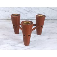 Vintage Kerzenständer/Mid Century Design Kerzenhalter Für 3 Kerzen Vintage Kerzenständer/Mid Century Design Kerzenhalter Für 3 Kerzen von Gernewieder