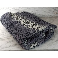 Vintage Kuscheldecke Mit Animal-Print/Warme Fleecedecke Leo Decke 1990Er Jahre -Kuscheldecke 165cm X 200cm von Gernewieder