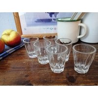 Vintage Shotgläser/6 Stamperl Schnapsgläser Aus Den 1980Er Jahren Vintage Shotgläser/6 Stamperl Schnapsgläser Aus Den 1980Er Jahren von Gernewieder