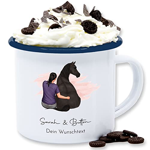 Emaille Tasse Blechtasse - Pferde - Frau mit Pferd I Wunschtext I Wunschname Text I Geschenk Reiter - 300 ml - Weiß Blau - pferdetassen pferden pferd- tassen pferdemotiv blech pferdeliebhaber von Geschenk mit Namen personalisiert by Shirtracer