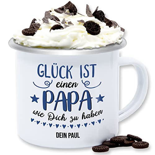 Emaille Tasse Blechtasse - zum Vatertag - Glück ist einen Papa wie Dich zu haben - 300 ml - Weiß Silber - personalisierte vatertagsgeschenk geschenke vater papa... für väter dad personalisiertes von Geschenk mit Namen personalisiert by Shirtracer