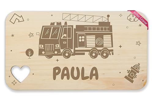 Frühstücksbrettchen Holz Herz - Feuerwehr - Feuerwehrauto mit Name - Geschenk Feuerwehrmann Feuerwehrfrau Jungendfeuerwehr Geschenkidee - 22,5x12,5 - Holz - geschenke für feuerwehrmänner von Geschenk mit Namen personalisiert by Shirtracer