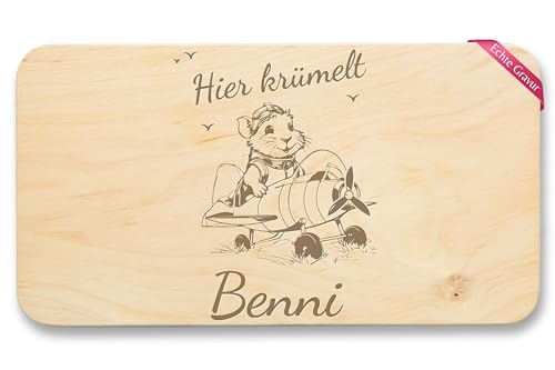 Frühstücksbrettchen Holz Natur - Hier krümelt Name Meerschweinchen Flugzeug I Guinea Pig I Meerschwein - 22x12 - Holz - frühstücksbrett personalisiertes brettchen holzbrett personalisierte Frühstücksbrettchen Holz Natur - Hier krümelt Name Meerschweinchen Flugzeug I Guinea Pig I Meerschwein - 22x12 - Holz - frühstücksbrett personalisiertes brettchen holzbrett personalisierte von Geschenk mit Namen personalisiert by Shirtracer
