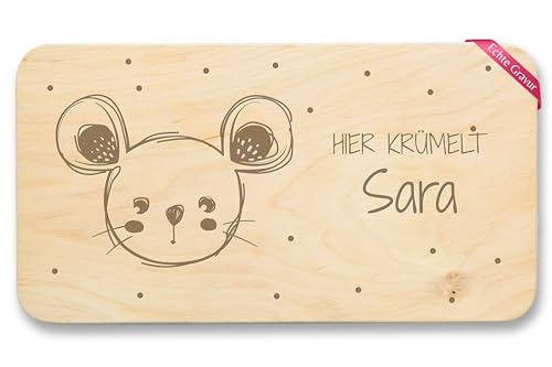 Frühstücksbrettchen Holz Natur - Hier Krümelt Maus mit Name I Tier Motiv Mäuse Kinder I Geschenk mit Name - 22x12 - Holz - geschenke personalisierte holzbrettchen vesperbrett von Geschenk mit Namen personalisiert by Shirtracer