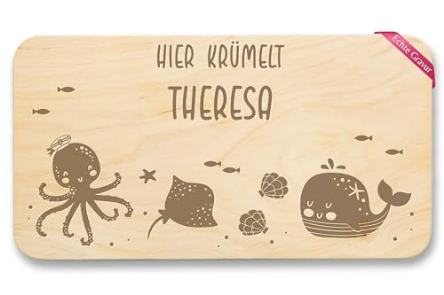 Frühstücksbrettchen Holz Natur - Tiere - Hier krümelt Name Unterwasserwelt I Tier Motive I Krake I Wal I Rochen I Muschel I Kinder mit Name - 22x12 - Holz - holzbrett meer kinderbrettchen von Geschenk mit Namen personalisiert by Shirtracer