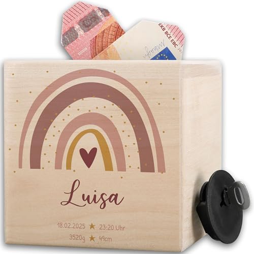 Holz Spardose Regenbogen mit Herz I Personalisiertes Geschenk Baby I Name und Geburtsdaten I Holz Sparbüchse zur Geburt Mädchen - 10x10cm - Holz - Geschenke geldgeschenk spardosen Gravur von Geschenk mit Namen personalisiert by Shirtracer