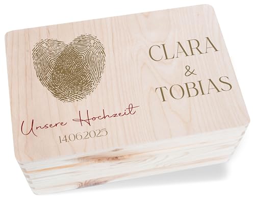 Holzkiste Erinnerungsbox - Schatzkiste Unsere Hochzeit Fingerabdruck mit Namen und Datum | Geschenkbox Brautpaar Geldgeschenk Verpackung Heirat - 30 x 20 x 14 - Holz - box fuer geldgeschenke von Geschenk mit Namen personalisiert by Shirtracer