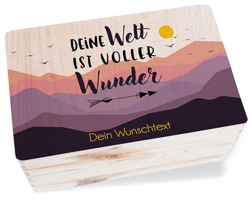 Holzkiste - Personalisierbare Erinnerungskiste zur Konfirmation | Deine Welt ist voller Wunder | Mit Namen Datum und Text | Holz Erinnerungsbox zur Konfirmation - 30 x 20 x 14 - Holz von Geschenk mit Namen personalisiert by Shirtracer