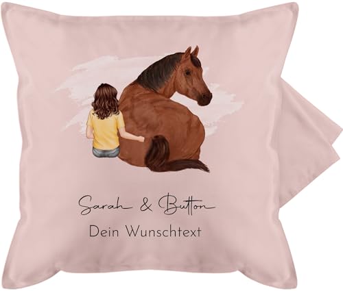 Kissenbezug - Pferd - Pferdemädchen Namen - Pferde Mädchen Geschenk - 50 x 50 cm - Hellrosa - kissenhüllen pferdekissen Kissen pferdemotiv und Name kuschelkissen personalisiertes personalisierte von Geschenk mit Namen personalisiert by Shirtracer