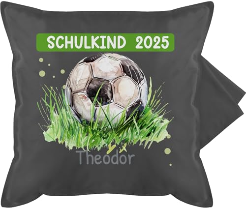 Kissenbezug - Kissen - Einschulung 2025 Geschenk | Fußballmotiv mit persönlichem Namen | Geschenk zur Einschulung Jungen - 50 x 50 cm - Grau - Geschenke Schulkind Schulanfang Fussball Kissenbezug - Kissen - Einschulung 2025 Geschenk | Fußballmotiv mit persönlichem Namen | Geschenk zur Einschulung Jungen - 50 x 50 cm - Grau - Geschenke Schulkind Schulanfang Fussball von Geschenk mit Namen personalisiert by Shirtracer