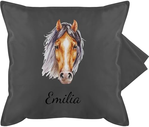 Kissenbezug - Pferd - Pferde Geschenk I Pferdekopf Pferde Mädchen - 50 x 50 cm - Grau - Kissen pferdekissen Reiter kopfkissen Name pferdeliebhaber personalisierte pferdemotiv personalisiertes Kissenbezug - Pferd - Pferde Geschenk I Pferdekopf Pferde Mädchen - 50 x 50 cm - Grau - Kissen pferdekissen Reiter kopfkissen Name pferdeliebhaber personalisierte pferdemotiv personalisiertes von Geschenk mit Namen personalisiert by Shirtracer