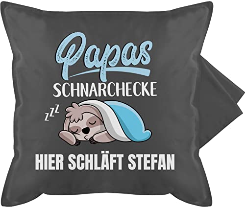 Kissenbezug - zum Vatertag - Schnarchen Papa Schnarchplatz Papas Schnarchecke - 50 x 50 cm - Grau - personalisierte Geschenke Vater Vatertagsgeschenk schnarch Kissen personalisiertes für väter von Geschenk mit Namen personalisiert by Shirtracer