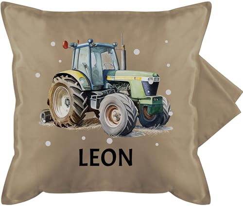 Kissenbezug - Traktor - Trecker Name - 50 x 50 cm - Beige - für traktorfahrer Kissen traktormotiv und Fans Bauern Bulldog Motiv personalisierte personalisiertes Landwirt Gruen kissenhülle von Geschenk mit Namen personalisiert by Shirtracer