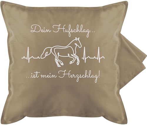 Kissenbezug - Pferd - Dein Hufschlag ist Mein Herzschlag Pferde - 50 x 50 cm - Beige - pferdekissen Reiter sofakissen Kissen reiterzubehör kissenhüllen personalisiertes pferdezubehör Name Horse von Geschenk mit Namen personalisiert by Shirtracer