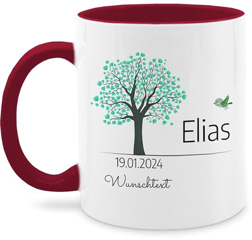 Tasse Tassen 325ml - Lebensbaum Geburt Taufe Kommunion Datum Geschenk - 325 ml - Bordeauxrot - konfirmation junge baum zur patenkind name personalisieren personalisierte taufgeschenke konfirmations von Geschenk mit Namen personalisiert by Shirtracer