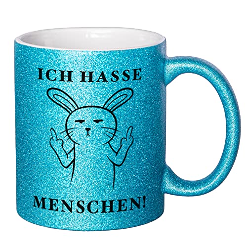 Glitzer Tasse mit Spruch Ich hasse Menschen | Blau | Hase | 330ml | doppelseitig bedruckt | Lustige Hasentasse als witzige Geschenkidee zu Weihnachten für beste Freundin oder Kollegin von Geschenke 24