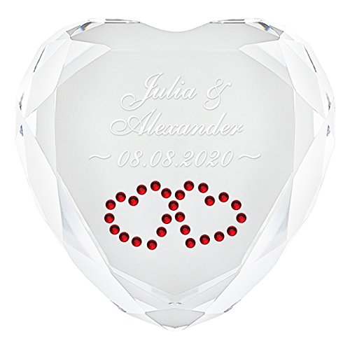 Geschenke 24 Herz Diamant (Weiß - Herzen in Rot) mit Namen und Datum graviert - personalisiertes Liebesgeschenk für sie und ihn – romantischer Diamant aus Kristallglas mit Gravur von Geschenke 24