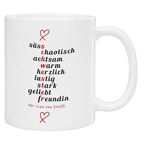 Geschenke 24 Tasse – beste Schwester mit Kreuzworträtsel (kursiv): Becher mit liebevollem Spruch und Namen bedruckt – Geschenkidee für Deine Schwester – Scrabble Motiv mit Personalisierung von Geschenke 24