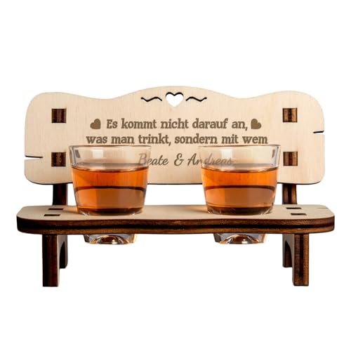 Personalisierte Schnapsbank mit Gravur | inkl. 2 Schnapsgläsern | Lustige Geschenkidee für Freunde Freundinnen | Hochzeitstag Geschenk für ihn sie | Einzugsgeschenk Geburtstagsgeschenk | Trinkspruch Personalisierte Schnapsbank mit Gravur | inkl. 2 Schnapsgläsern | Lustige Geschenkidee für Freunde Freundinnen | Hochzeitstag Geschenk für ihn sie | Einzugsgeschenk Geburtstagsgeschenk | Trinkspruch von Geschenke 24