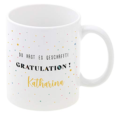 Geschenke 24 Tasse - Gratulation mit Name und Wunschtext: personalisierter Kaffeebecher mit eigenem Spruch - Zum Abschluss Führerschein Abi von Geschenke 24