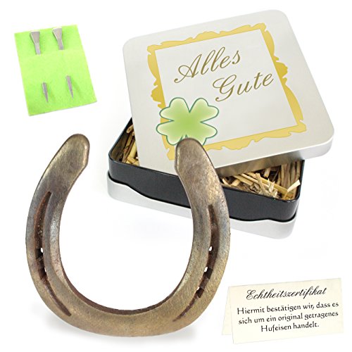 Geschenke mit Namen getragenes Glückshufeisen mit Widmung: Alles Gute | inklusive Echtheitszertifikat und 2 Hufnägeln, in edler Designbox Echtes Hufeisen, Metall, Gold, 17 x 17 x 4.5 cm von Geschenke mit Namen