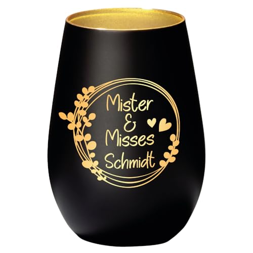 Geschenke.de Windlicht Hochzeit Mister & Misses personalisiert mit Wunschnamen – Teelichthalter mit Gravur zur Hochzeit – Geschenkidee für das Brautpaar – Hochzeitsgeschenk - Schwarz-Gold von Geschenke.de
